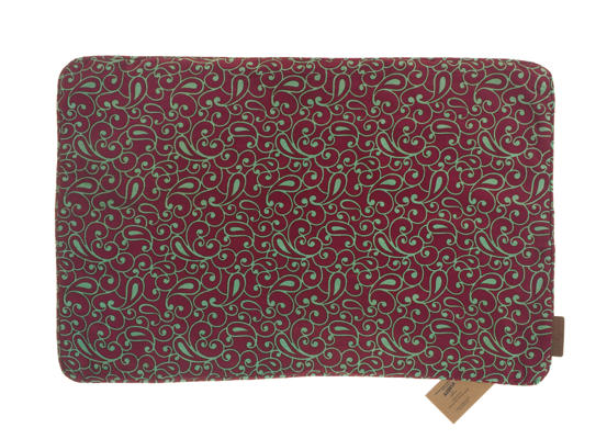 Einzigartiger Seidenkissenbezug 60x40 cm als Sari-Kissenbezug in Burgunderrot und Grün mit farbenfrohem orientalischem Muster aus geschwungenen Ornamenten