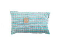 Sari-Kissenbezug 30x50 in Türkis und Blau mit Streifenmuster und Upcycling-Textur - Sari-Kissen, einzigartige Kissen und Boho-/indisch-orientalische Kissenbezüge im Vintage-Stil