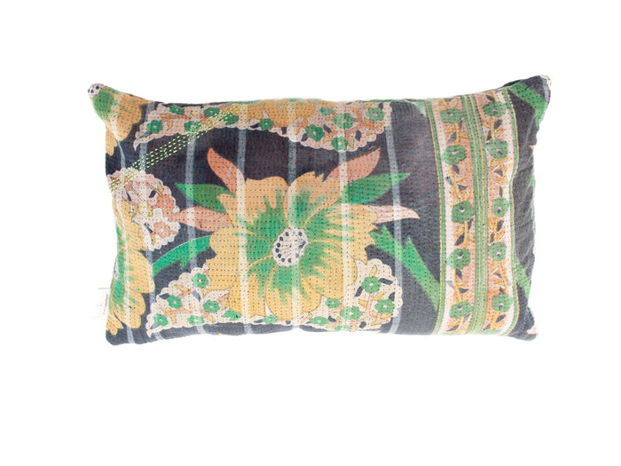 Sari-Kissenbezug 30x50 in Weiß mit farbenfrohen, von Saris inspirierten rosa Streifen und feinen Punktmustern - einzigartiger indischer Kissenbezug/Boho-Kissenbezug für Vintage- und Ethno-Kissen