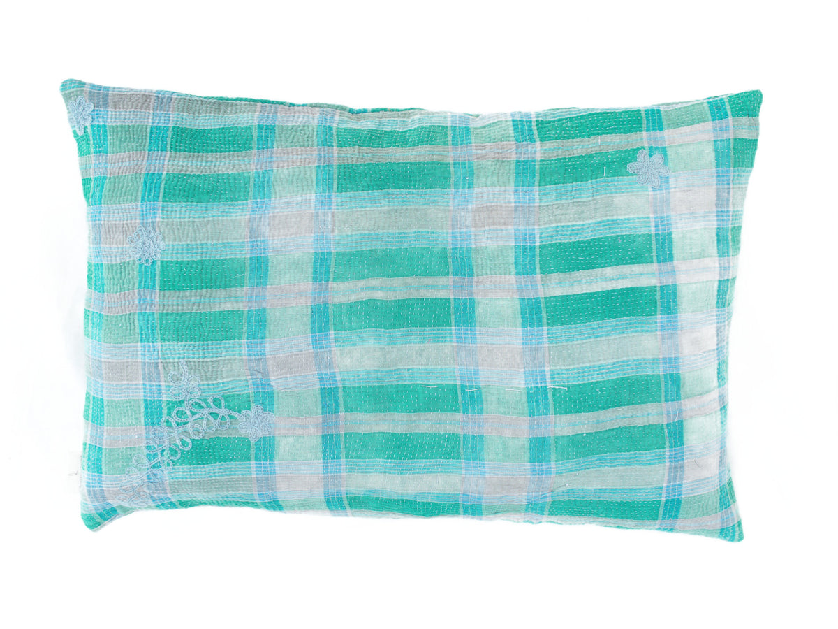 Dunkelblauer Sari-Kissenbezug 60x40 mit weißem Ornamentmuster, Boho-Kissenbezug im Vintage-Stil (Sari-Kissen/Sari-Kissen)