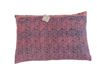 Sari-Kissenbezug 60x40 mit farbenfrohen Streifen in Türkis, Rosa und Grau, ethnisches Vintage-Muster für einzigartige indische Sari-Kissen im Bohème-Stil