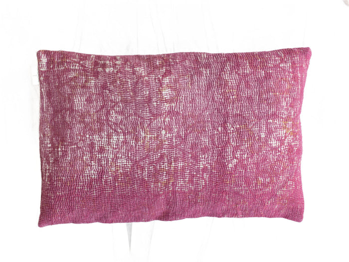 Sari-Kissenbezug 60x40 mit weißem Grund und türkis/blauen Streifen und Punktmuster - einzigartiges indisches Boho-Sari-Kissen im Vintage-Oriental-Stil, upgecycelter ethnischer Kissenbezug.