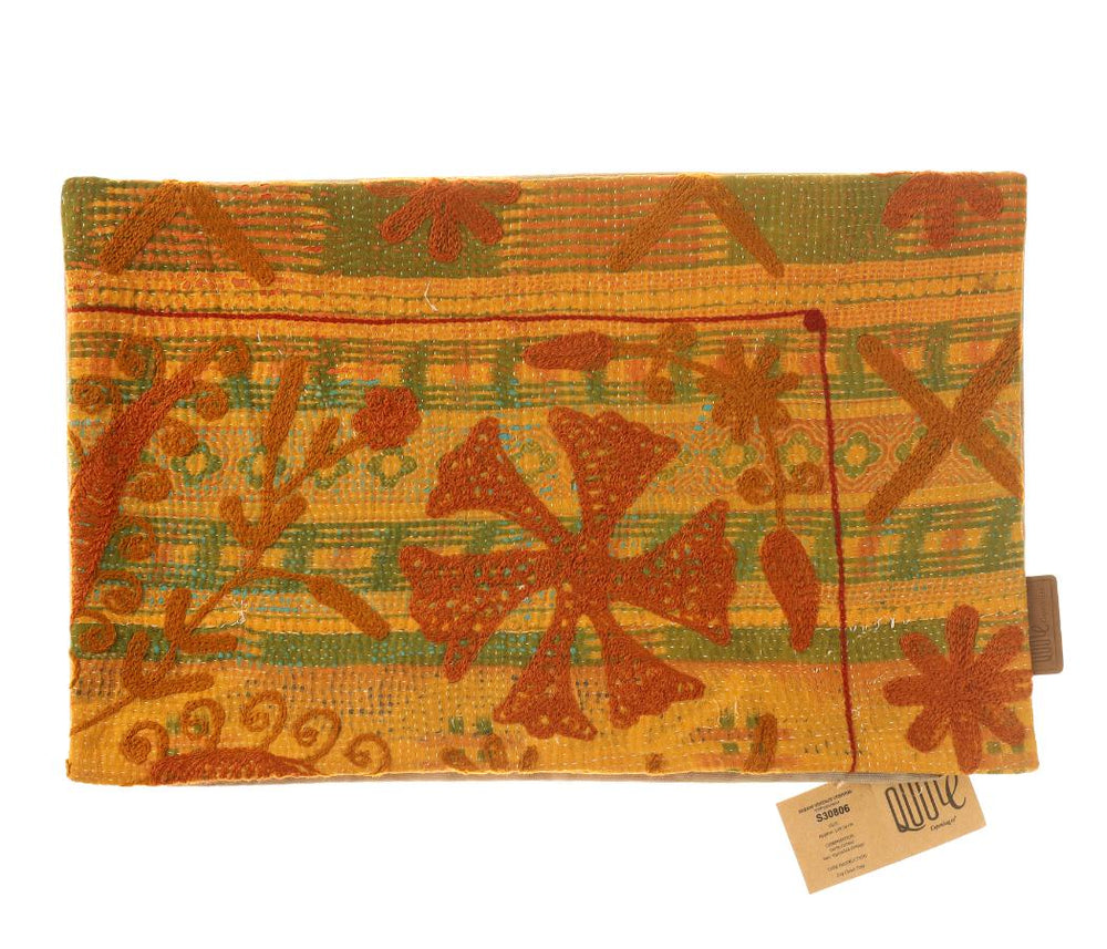 Farbenfroher Suzani-Kissenbezug 30x50 cm mit indischem Vintage-Oriental-Muster in Rostorange, Olivgrün und Senfgelb sowie stilisierten Motiven