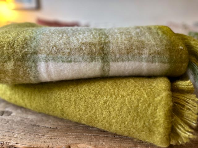 Winterkaro in Salbei/Olivgrün