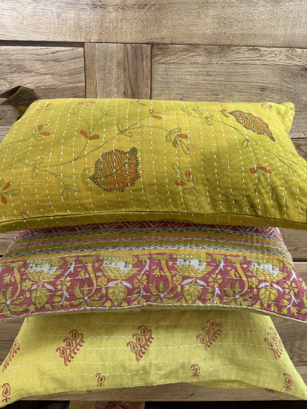 Kantha Trio 17 – 3 Sari pudebetræk 30×50 – Quote Copenhagen