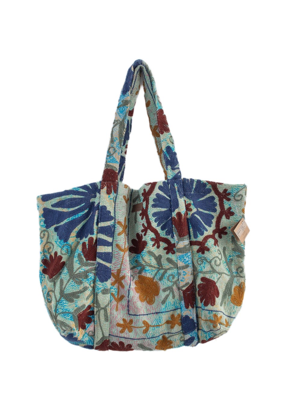 Suzani Vintage Beach dahinter