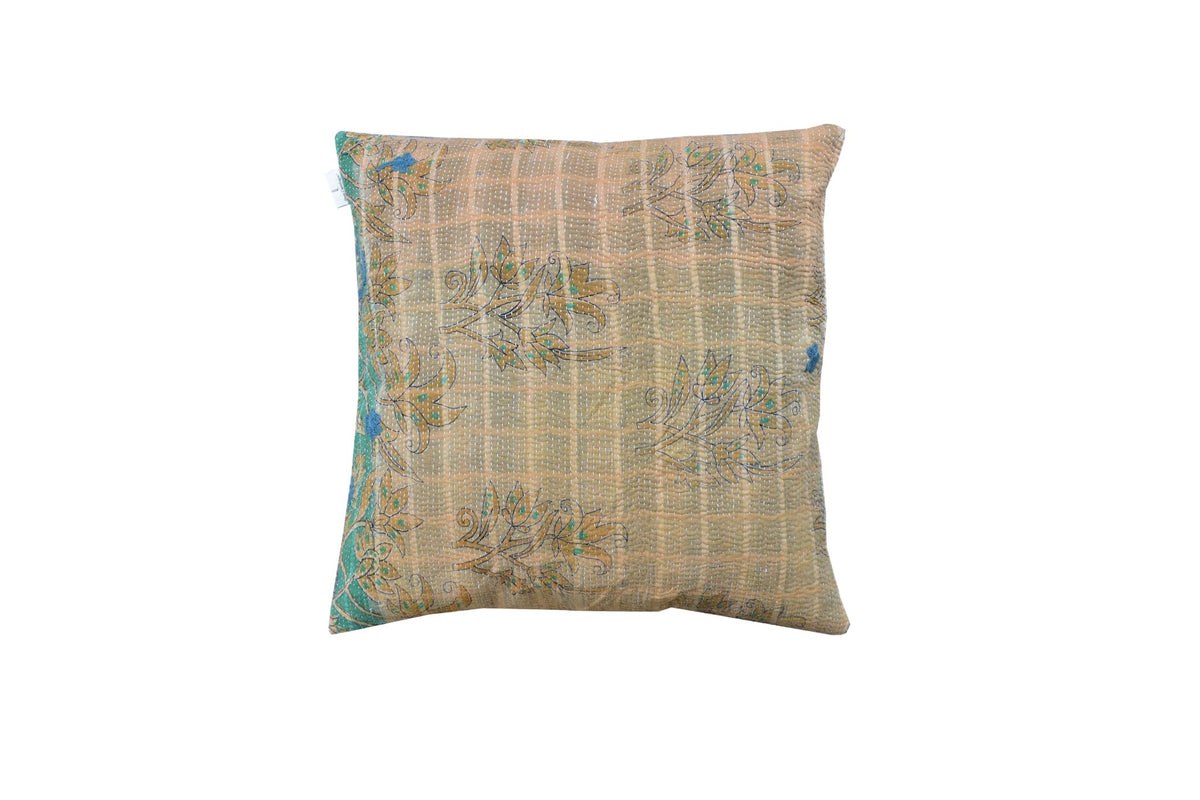 50x50 Sari-Kissenbezug in Beige mit farbenfrohen orientalischen Blumen- und Schlingenmustern in Türkis, Grün und Blau - Vintage Boho/Bohemian indische Wickeltechnik für Sari-Kissen und einzigartige Kissen