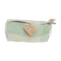 Fine Q Pouch Large, 17 × 12 cm, in mint green and cream with a zip and coloured fabric panels.